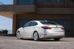 Lexus ES300h 2012 года